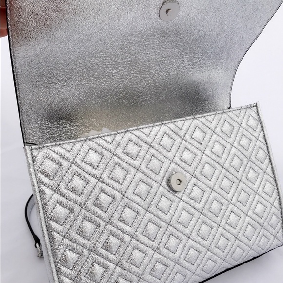 NWT Tory Burch Large FlemingCrossbody Spark Silver - Picture 8 of 8